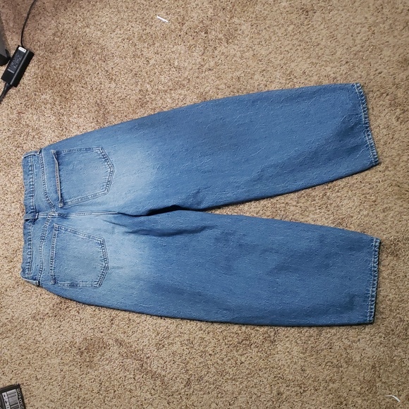 Universal Thread High Rise Easy BARREL - Picture 2 of 5